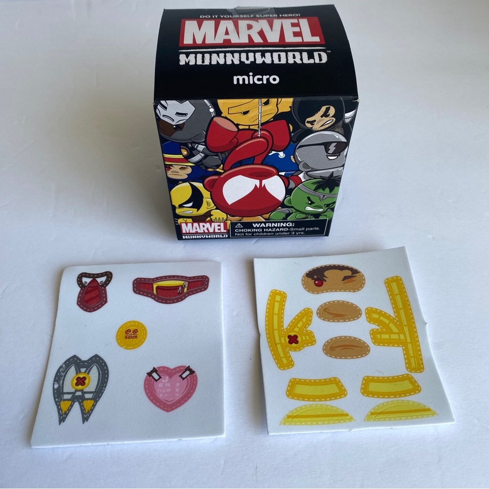 Munnyworld Marvel Micro Munny REPLACEMENT BOX AND DECALS *ONLY* Cyclops Stickers